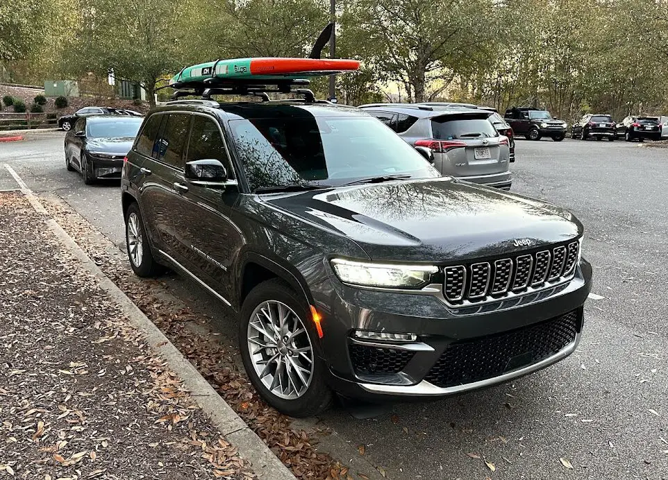 Top Crossbars for Jeep Grand Cherokee WL 2-Row and 3-Row (Fall 2025)