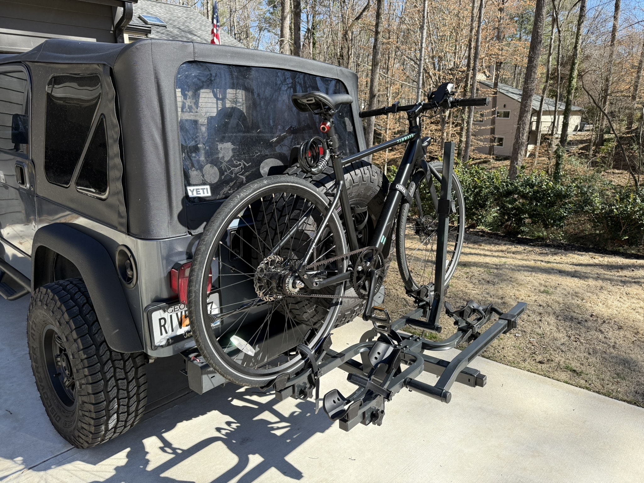 Benton Shifts&Grins Bike Rack for 2-Bikes (Spring 2025)